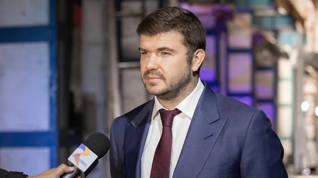 ОбСобянились: трио Решетников-Ефимов-Пуртов готовят ОбСобянились: трио Решетников-Ефимов-Пуртов готовят